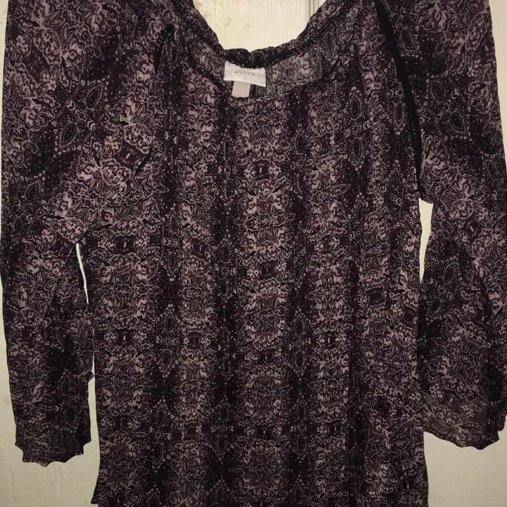 Knox Rose off the shoulder top